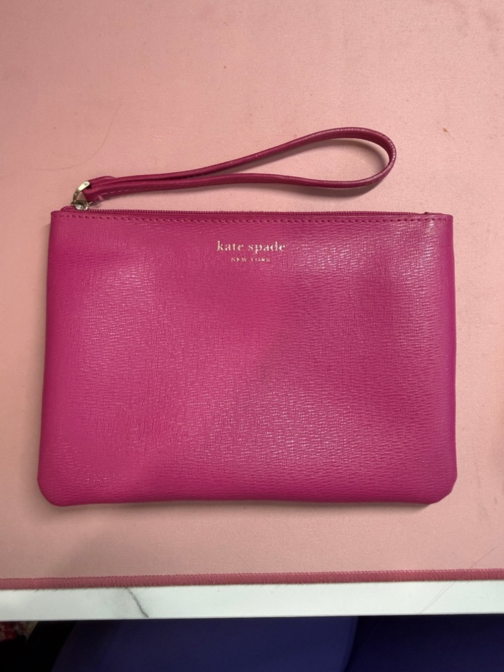Kate Spade Keaton Pouch Wristlet / pink-magenta